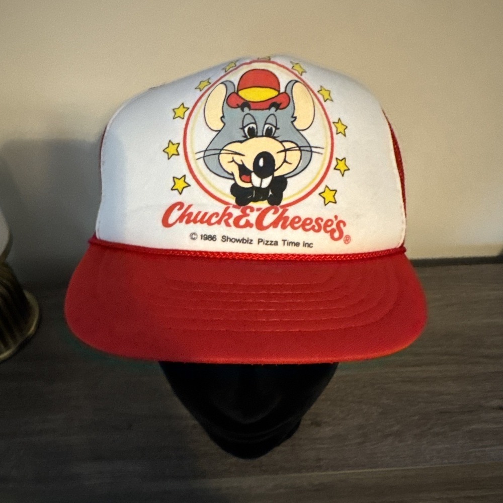 Vintage 1986  Chuck E. Cheese's Pizza Mesh Trucker Hat Cap RARE